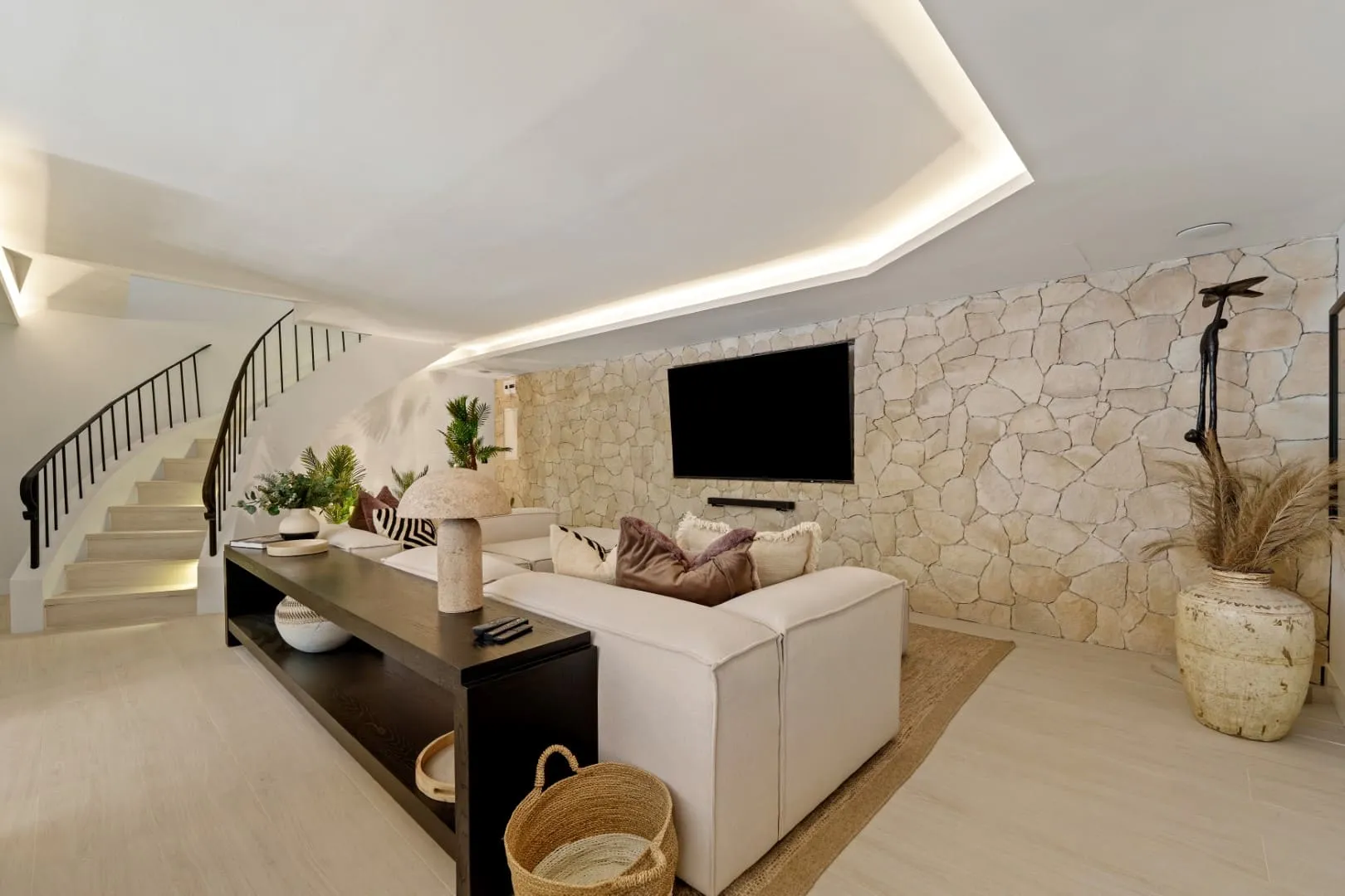 Stunning Villa for Sale in Marbella 2025 Golf Valley