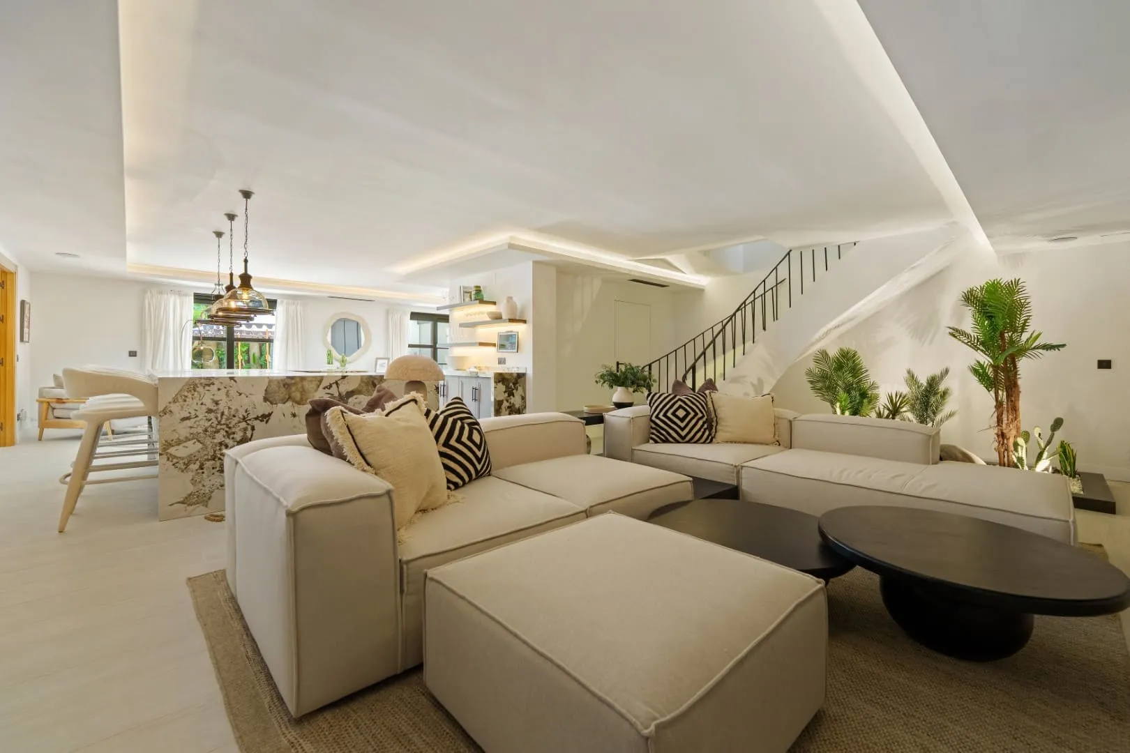 Stunning Villa for Sale in Marbella 2025 Golf Valley