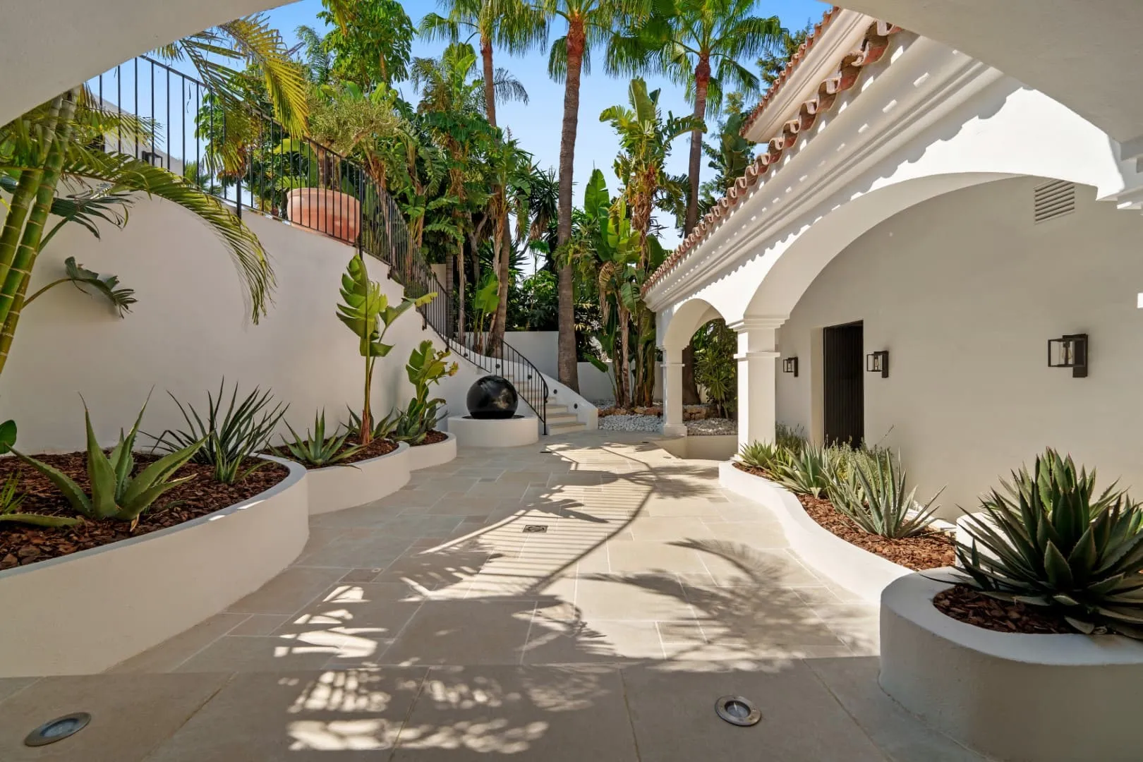 Stunning Villa for Sale in Marbella 2025 Golf Valley