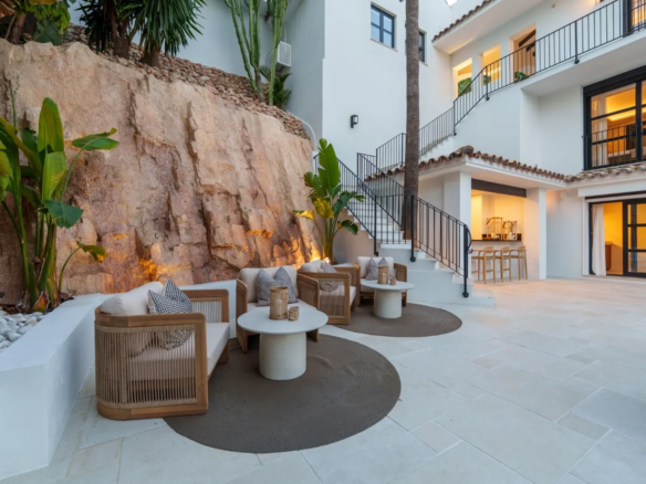 Stunning Villa for Sale in Marbella 2025 Golf Valley