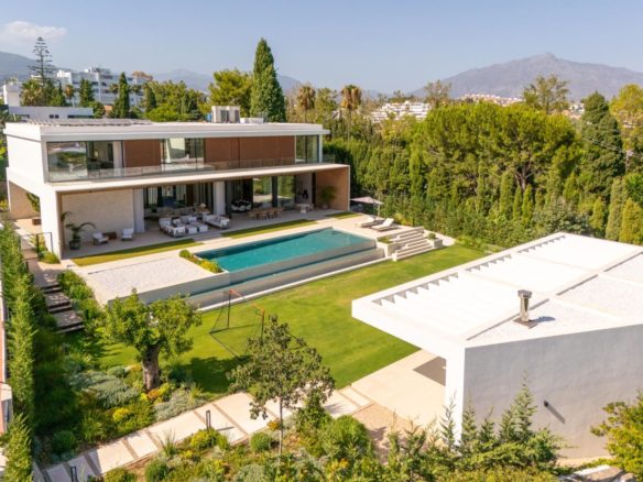 How to buy a Villa in Marbella (12)