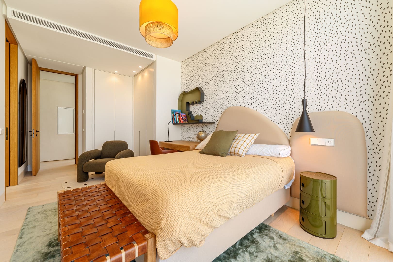 How to buy a Villa in Marbella (1)