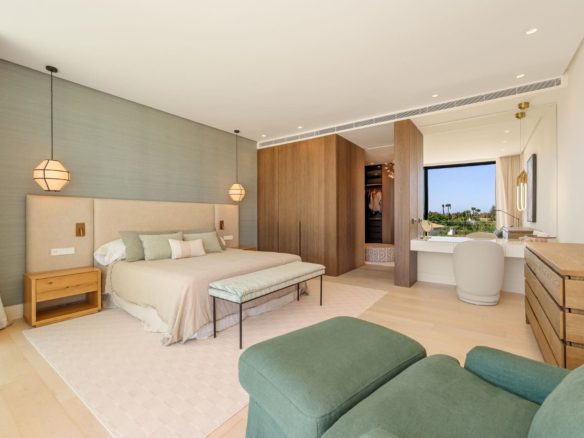 How to buy a Villa in Marbella (1)