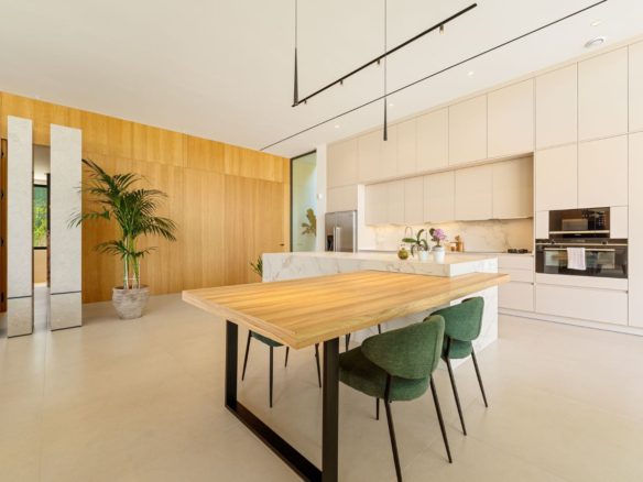 How to buy a Villa in Marbella (1)