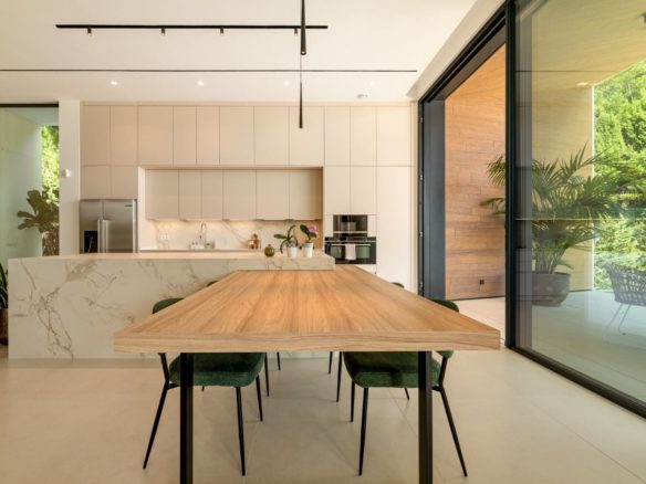 How to buy a Villa in Marbella (1)