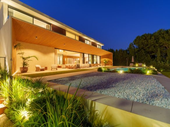 How to buy a Villa in Marbella (1)