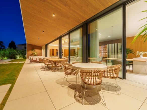 How to buy a Villa in Marbella (1)