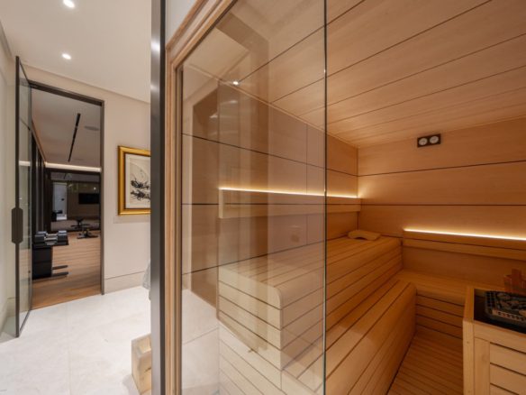 Marbella Buy Villa in Golden Mile Haven-1 (1)