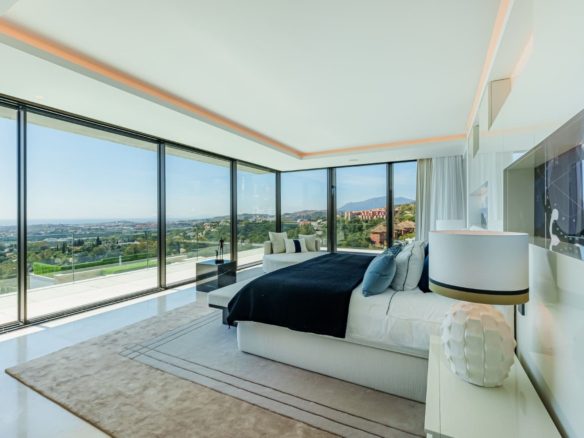 Marbella Villas for Sale La Quinta Hills 12