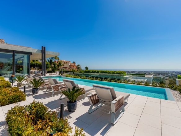 Marbella Villas for Sale La Quinta Hills 12