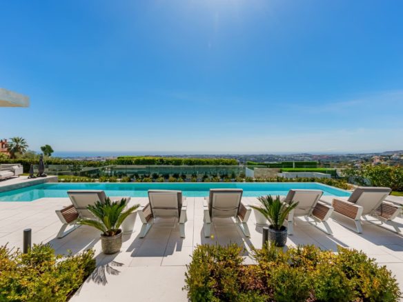 Marbella Villas for Sale La Quinta Hills 12