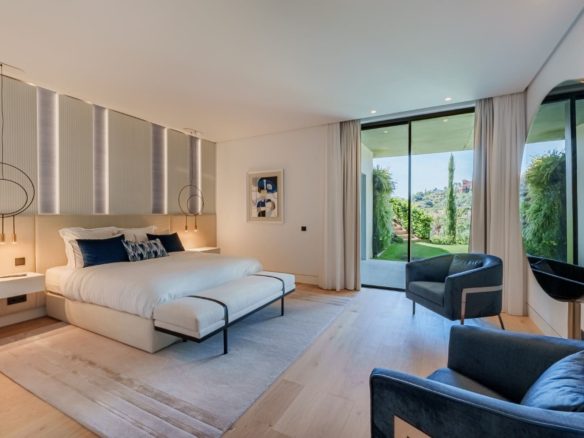 Marbella Villas for Sale La Quinta Hills 12