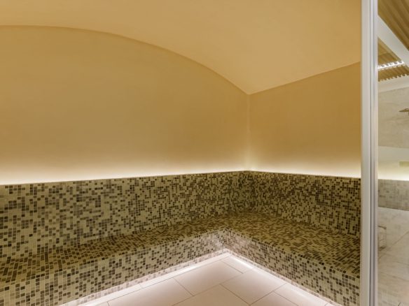 Marbella Villas for Sale La Quinta Hills 12