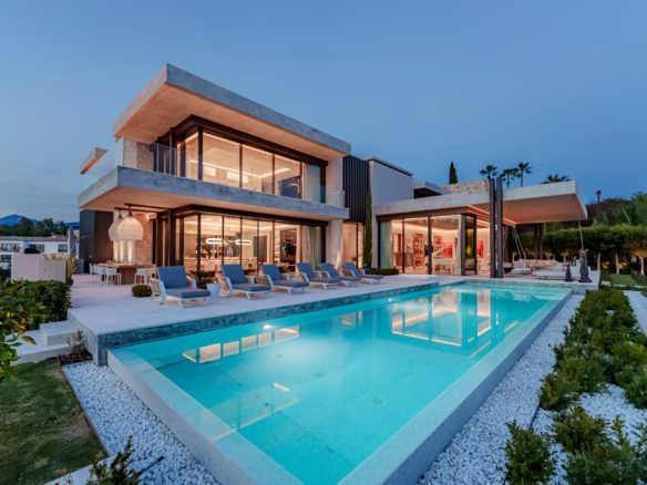 Marbella Villas for Sale La Quinta Hills 12