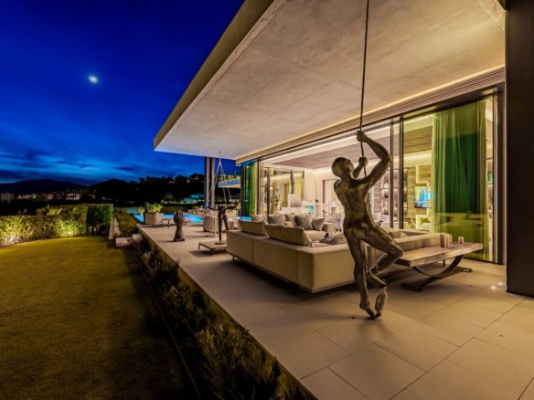 Marbella Villas for Sale La Quinta Hills 12