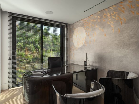 buy a villa in golden mile marbella (1)-Horizon