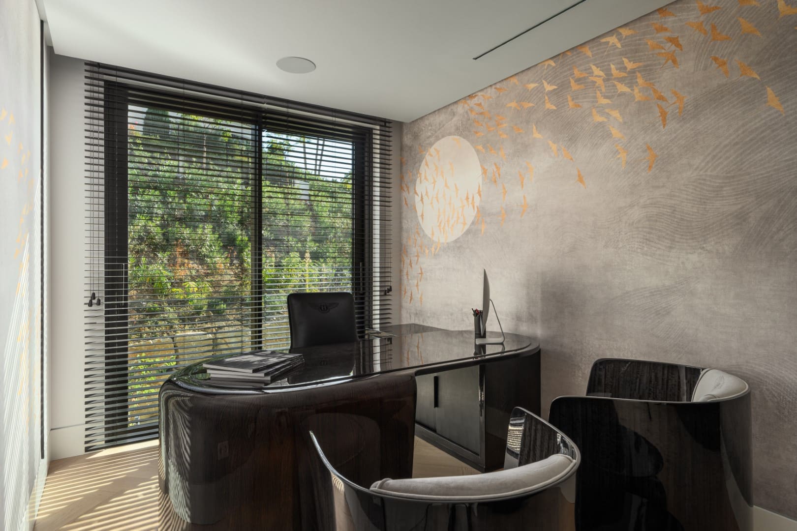 buy a villa in golden mile marbella (1)-Horizon