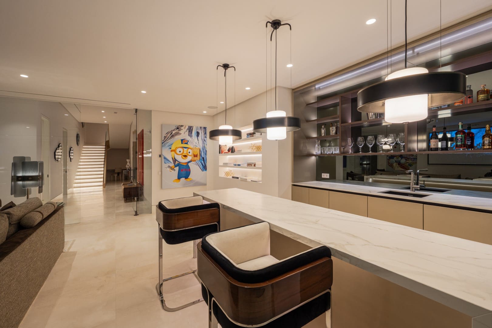 buy a villa in golden mile marbella (1)-Horizon