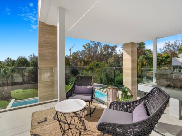 Luxury rent villa in Marbella week (1)