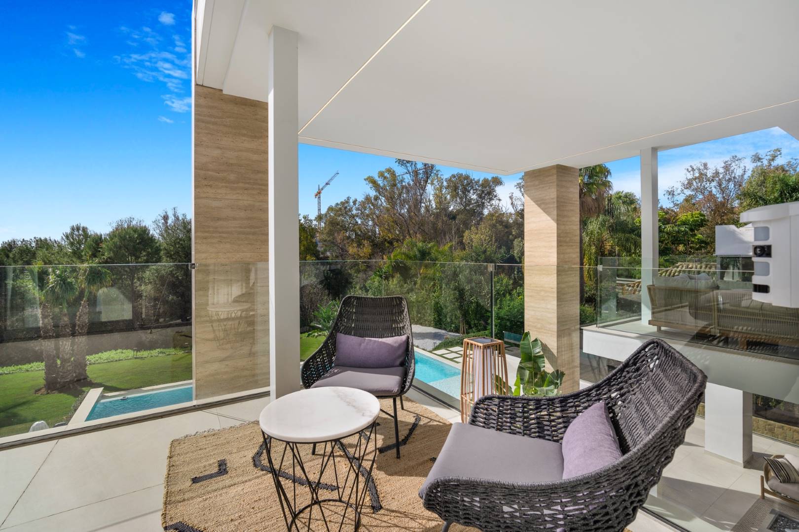 Luxury rent villa in Marbella week (1)