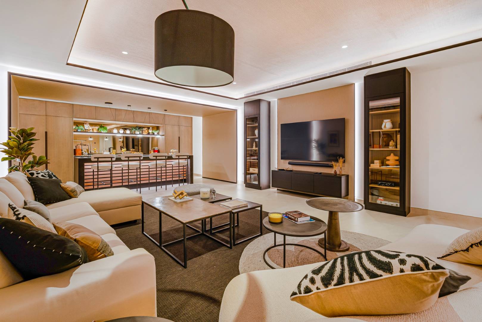 Luxury rent villa in Marbella week (1)