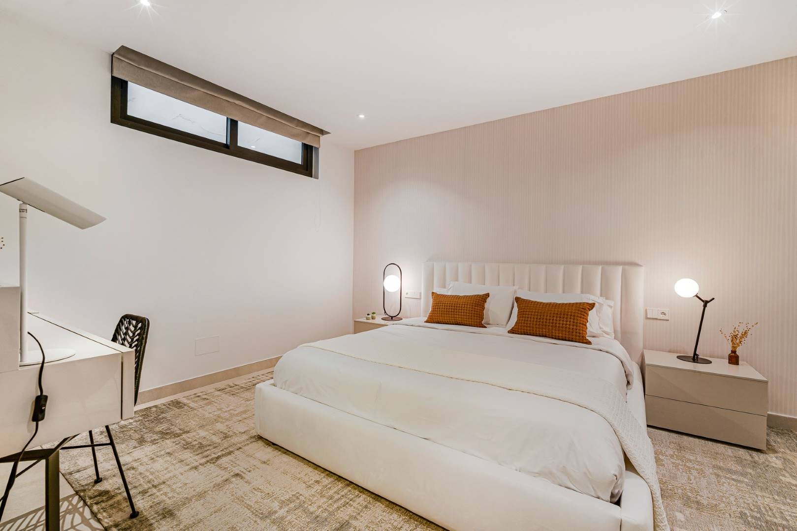 Luxury rent villa in Marbella week (1)