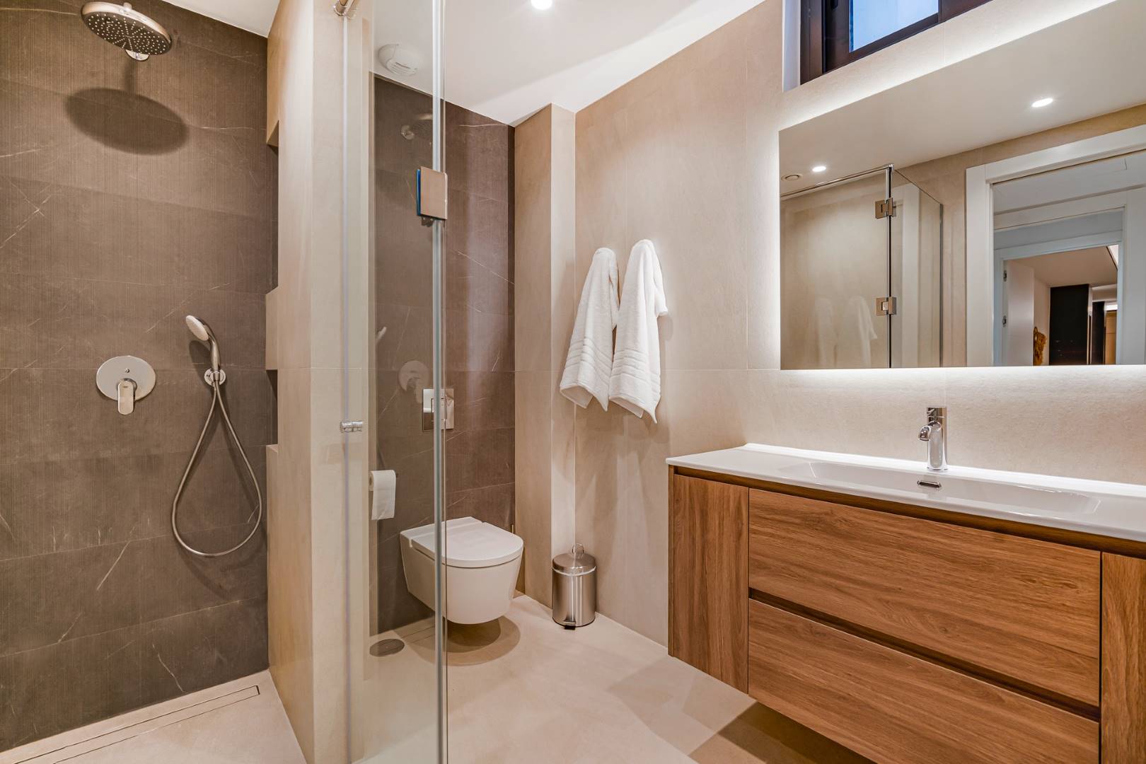 Luxury rent villa in Marbella week (1)