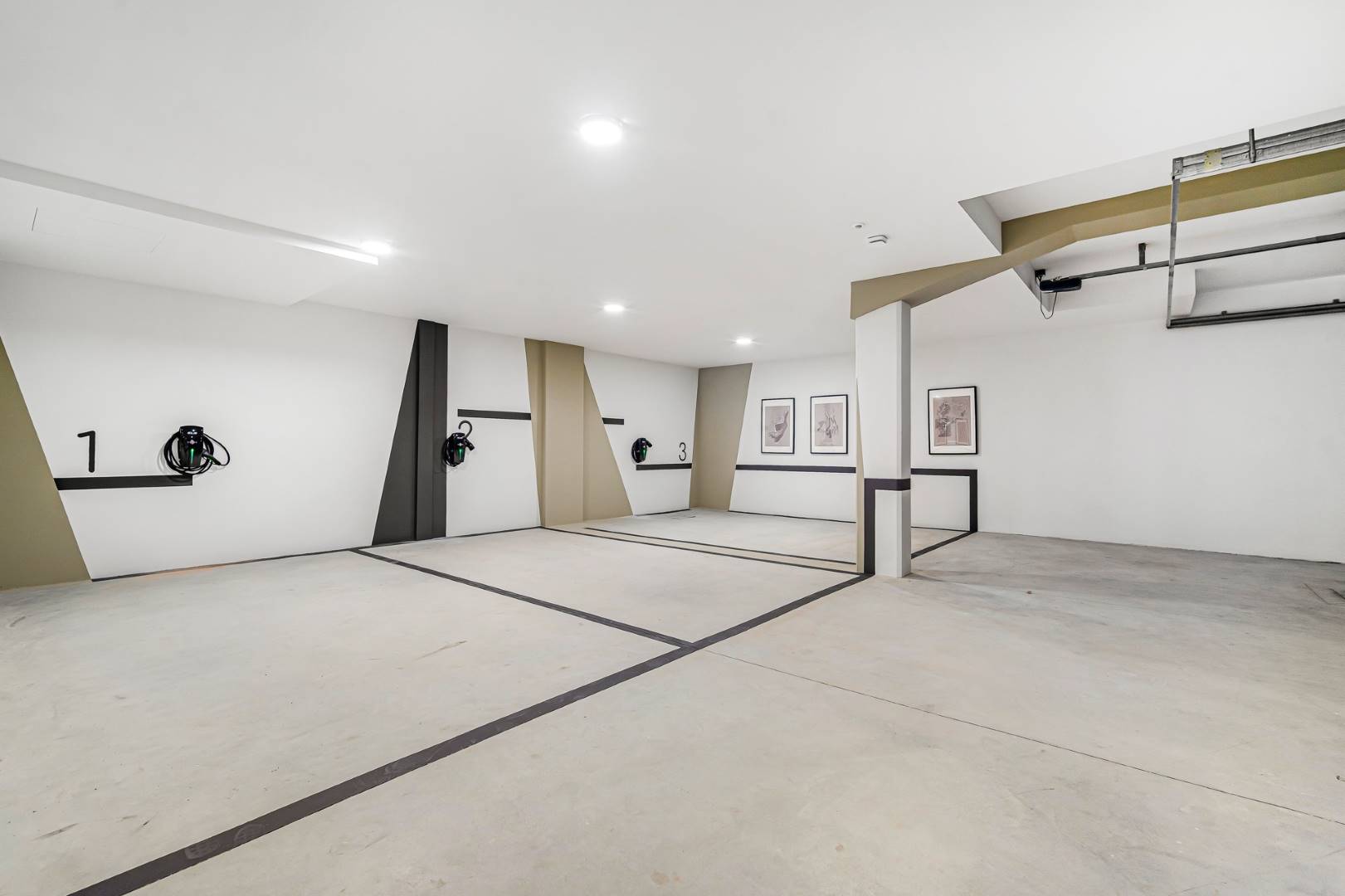 Luxury rent villa in Marbella week (1)