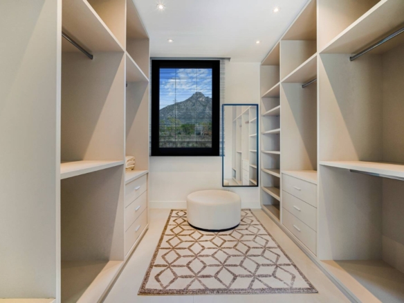 Luxury rent villa in Marbella week (1)