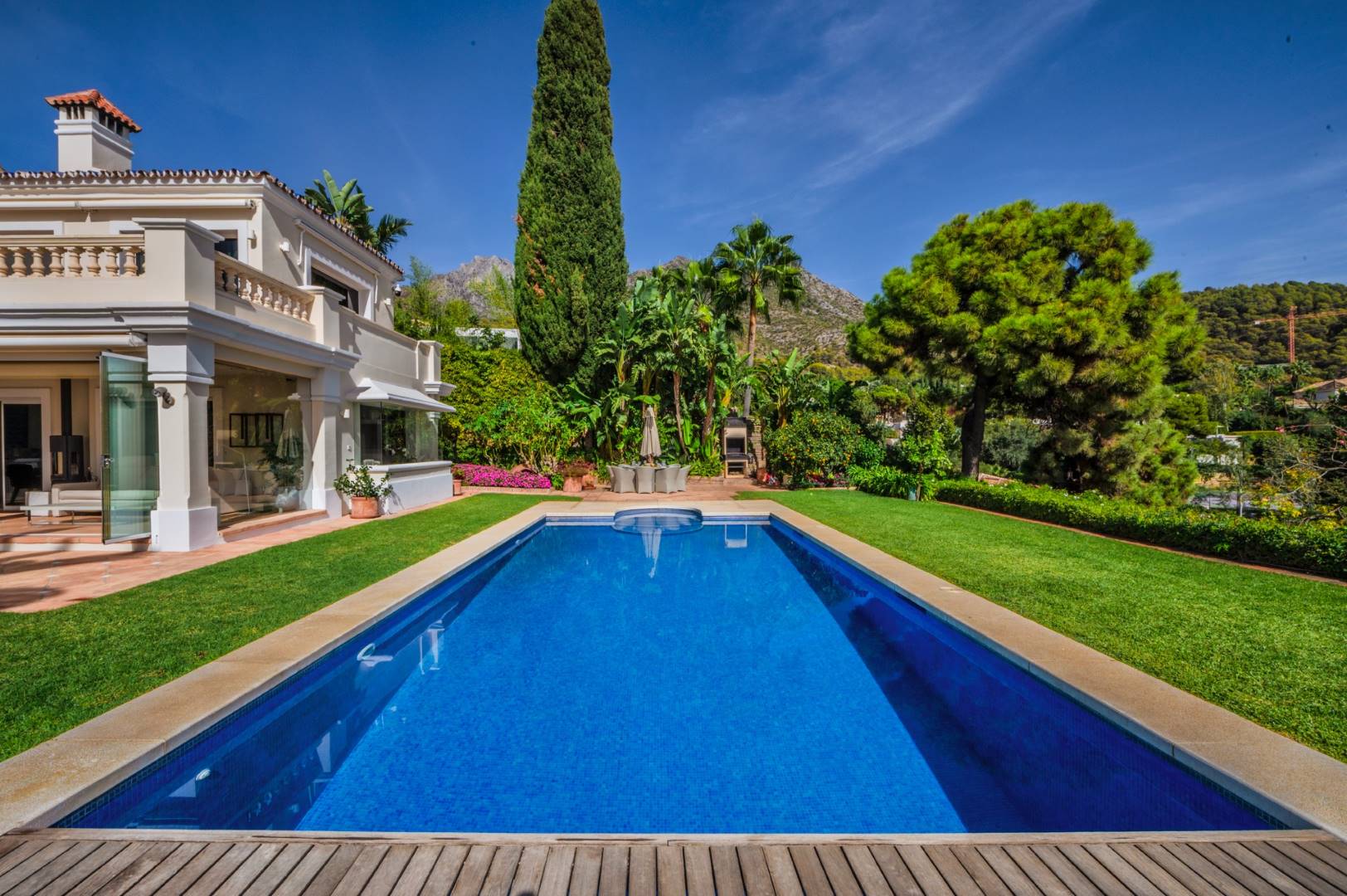 Rental Villa in Golden Mile Sierra Blanca Marbella (1)