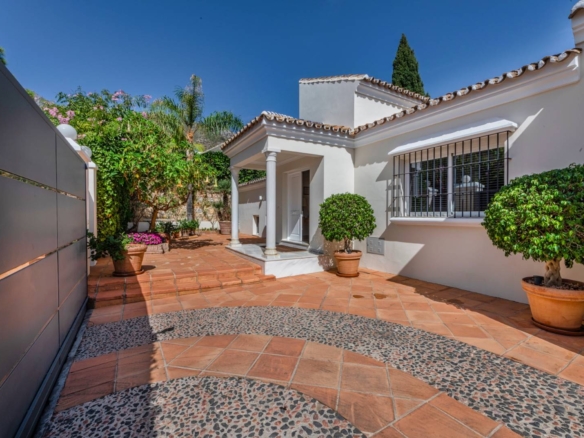 Rental Villa in Golden Mile Sierra Blanca Marbella (1)