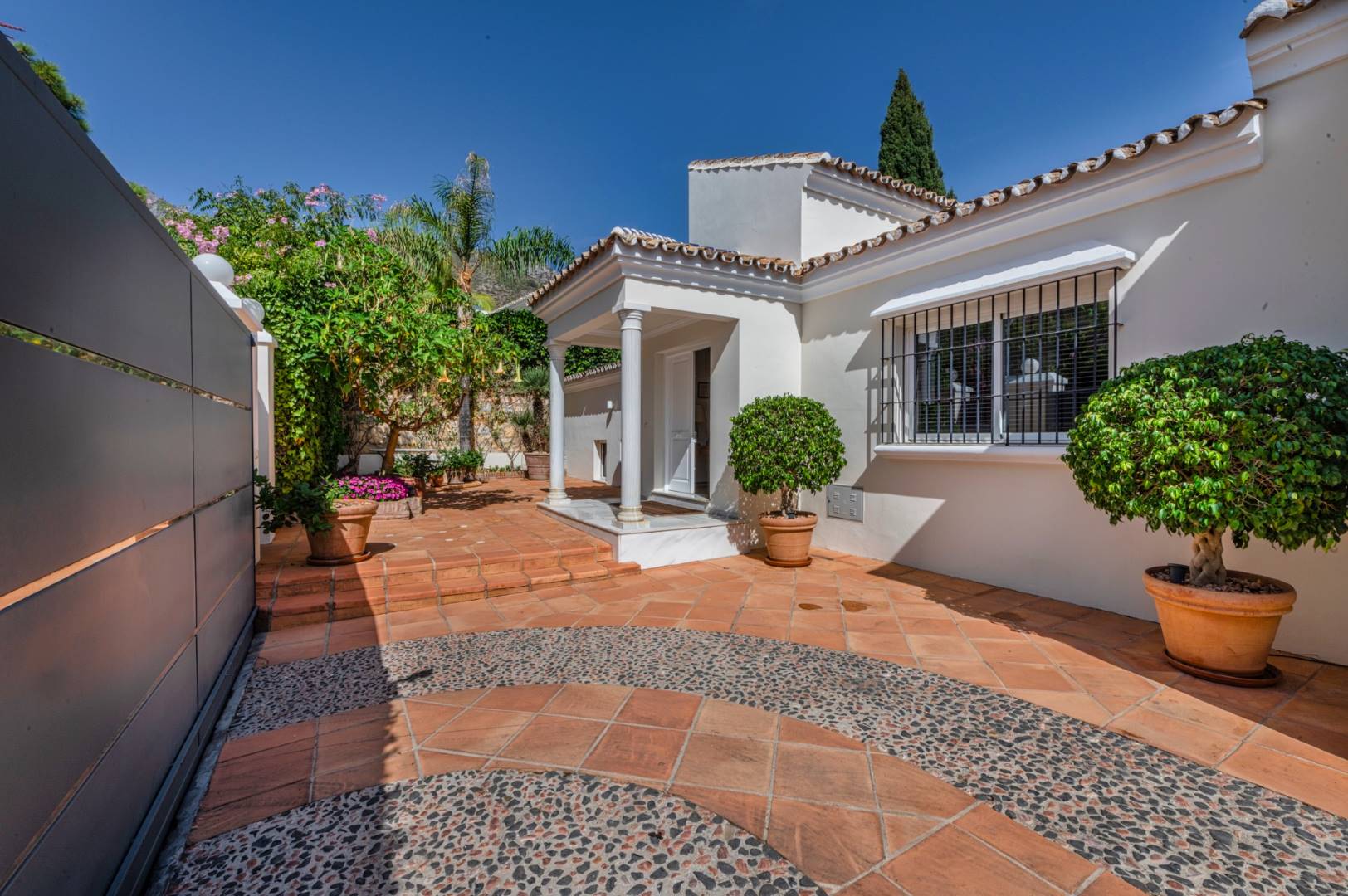Rental Villa in Golden Mile Sierra Blanca Marbella (1)