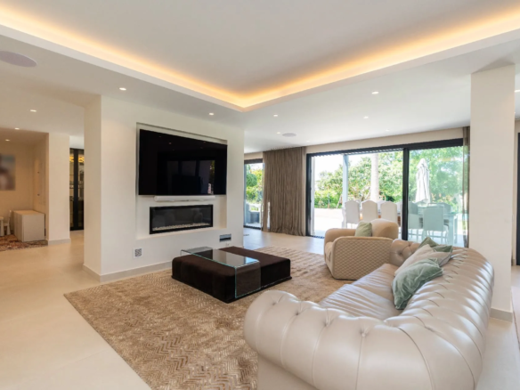 Villa for Rent in Marbella Holiday Summer kids beach golf padel (1)