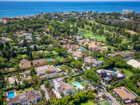 Villa for Rent in Marbella Holiday Summer kids beach golf padel (1)