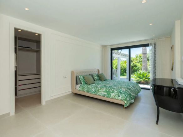 Villa for Rent in Marbella Holiday Summer kids beach golf padel (1)