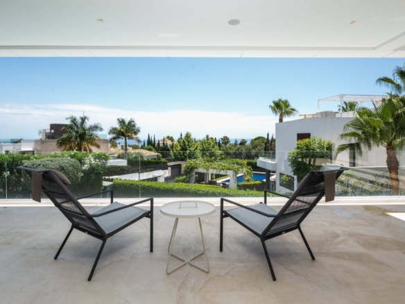 Weekly rental in Marbella summer 2026 Puente Romano Golden Mile (1)