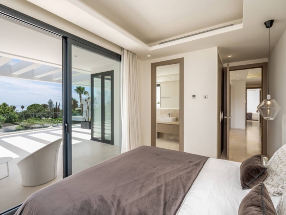 Weekly rental in Marbella summer 2026 Puente Romano Golden Mile (1)