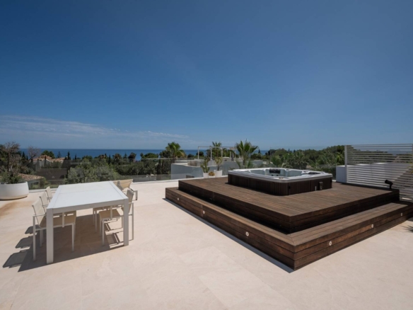 Weekly rental in Marbella summer 2026 Puente Romano Golden Mile (1)