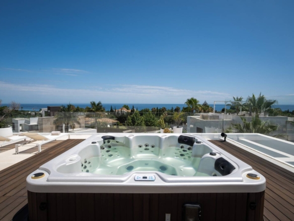 Weekly rental in Marbella summer 2026 Puente Romano Golden Mile (1)