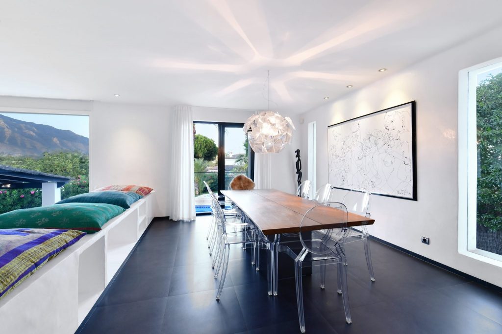 fAMILIAR VILLA FOR RENT IN MARBELLA (1)