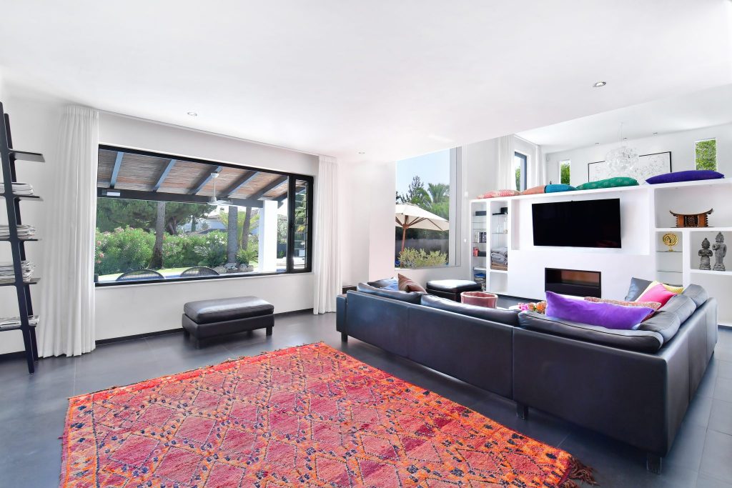 fAMILIAR VILLA FOR RENT IN MARBELLA (1)