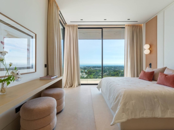 Luxury Villa for Sale in Marbella Spain (1)