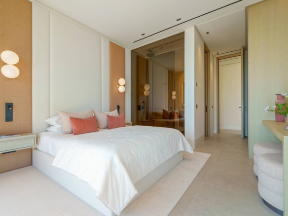 Luxury Villa for Sale in Marbella Spain (1)