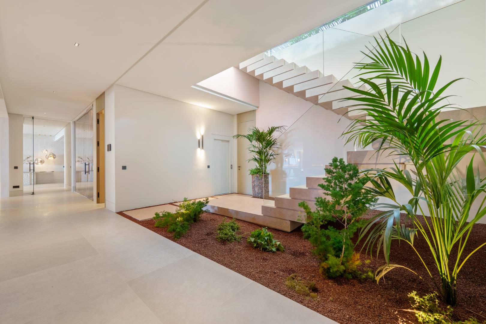 Luxury Villa for Sale in Marbella Spain (3) Luxury Villa for Sale in Marbella Spain (1)