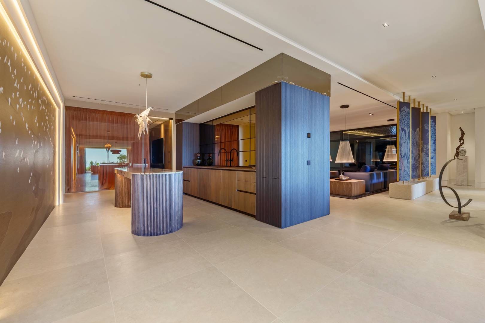 Luxury Villa for Sale in Marbella Spain (4) Luxury Villa for Sale in Marbella Spain (1)