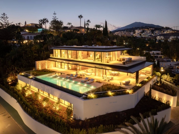 Luxury Villa for Sale in Marbella Spain (31)