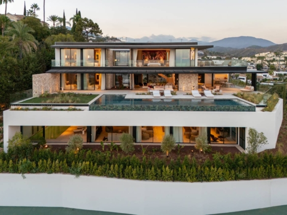 Luxury Villa for Sale in Marbella Spain (31)