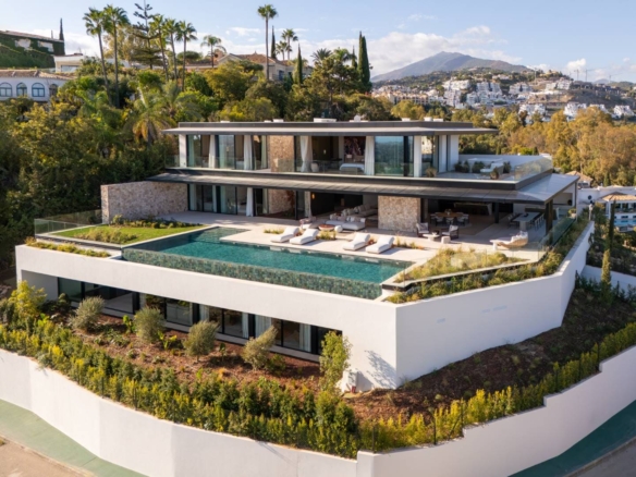 Luxury Villa for Sale in Marbella Spain (31)
