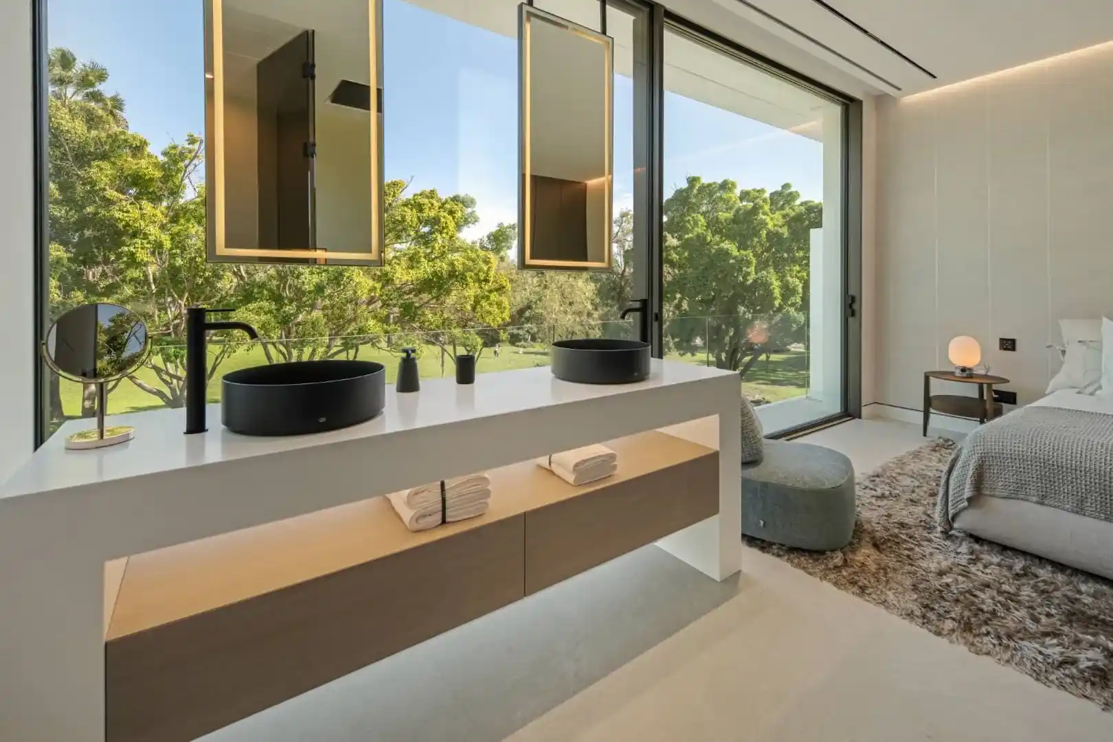 Guest accommodation in Villa 12,