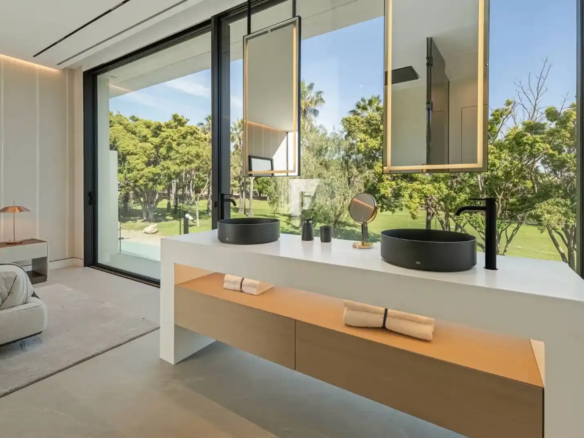 Guest accommodation in Villa 12,